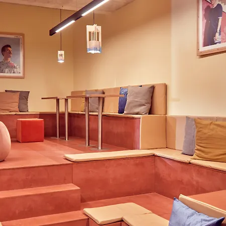 Hotel Cityhub 2*